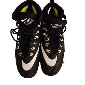 Nike Force Savage‎ 11 cleats Football Black and White